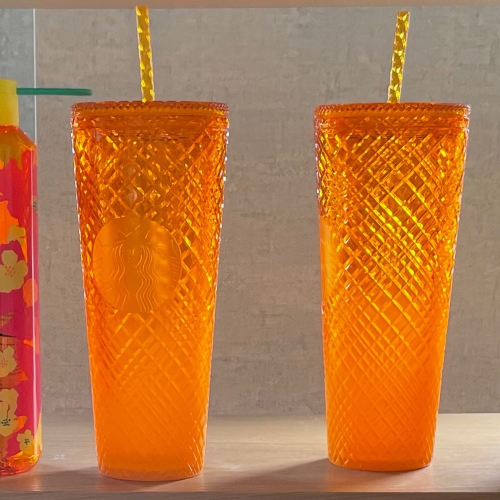 🍊 Orange Ombré Jewel Tumbler